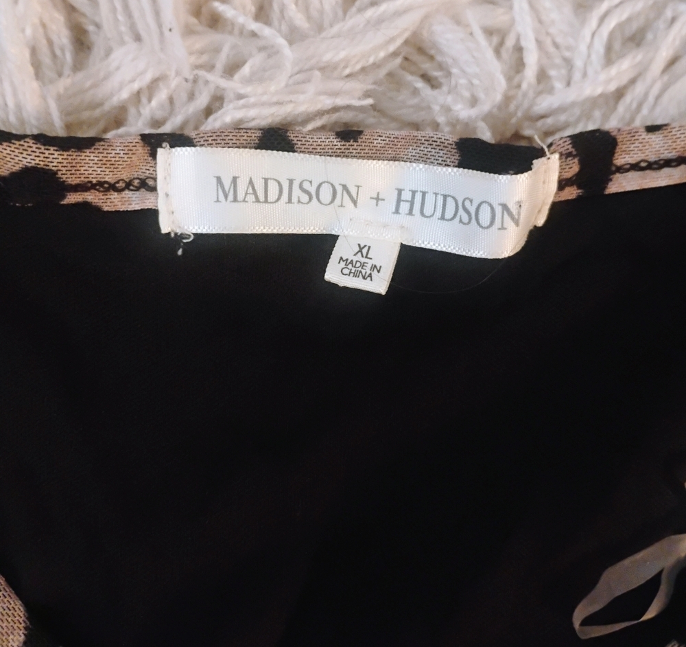 Madison & Hudson Long Sleeve Leopard Print Boho Stretch Lined Dress SZ XL - Picture 2 of 10